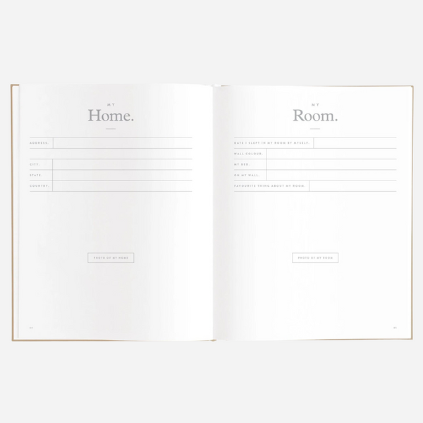 Fox & Fallow - Gold-Foil Linen Baby Book with Box- Biscuit