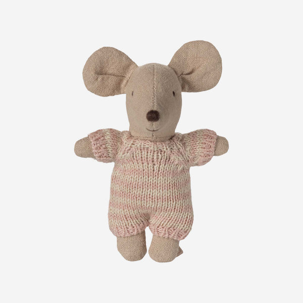 Maileg - Baby Mouse In Carry Cot