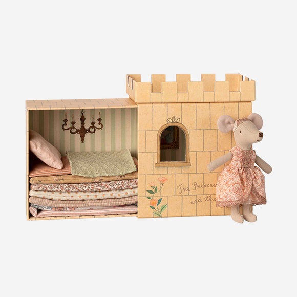 Maileg - Princess And The Pea, Big Sister Mouse