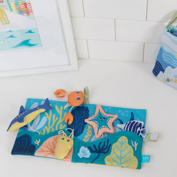 Manhattan Toy - Deep Sea Dive Bath Book