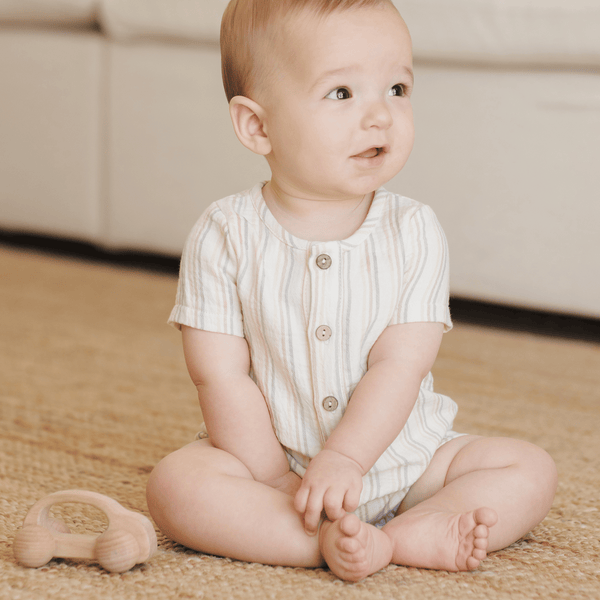 Quincy Mae - Short Sleeve Woven Romper - Summer Stripe