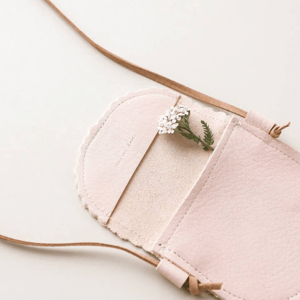 Sun & Lace - Children's Scalloped Leather Bag - Blush
