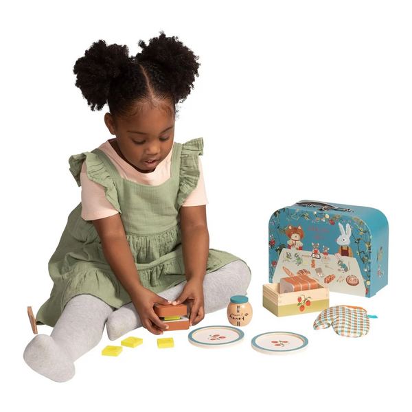 Manhattan Toy - Forest Tales Wooden Toy Baking Set