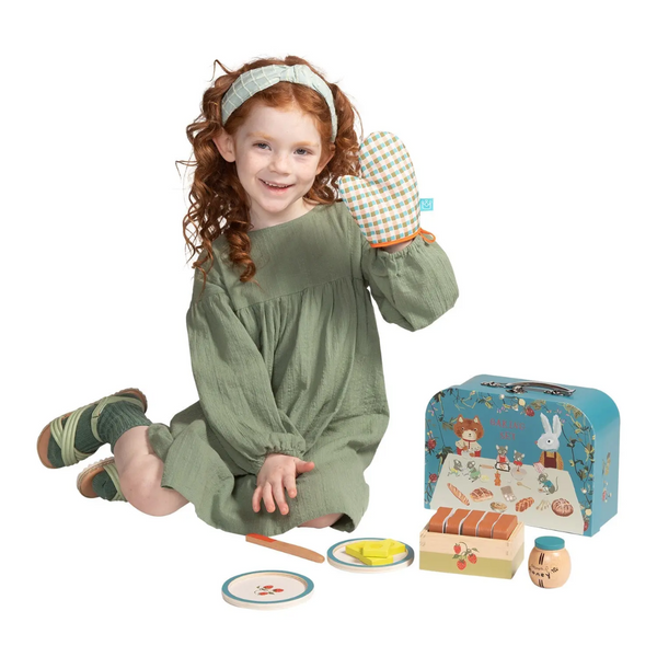 Manhattan Toy - Forest Tales Wooden Toy Baking Set