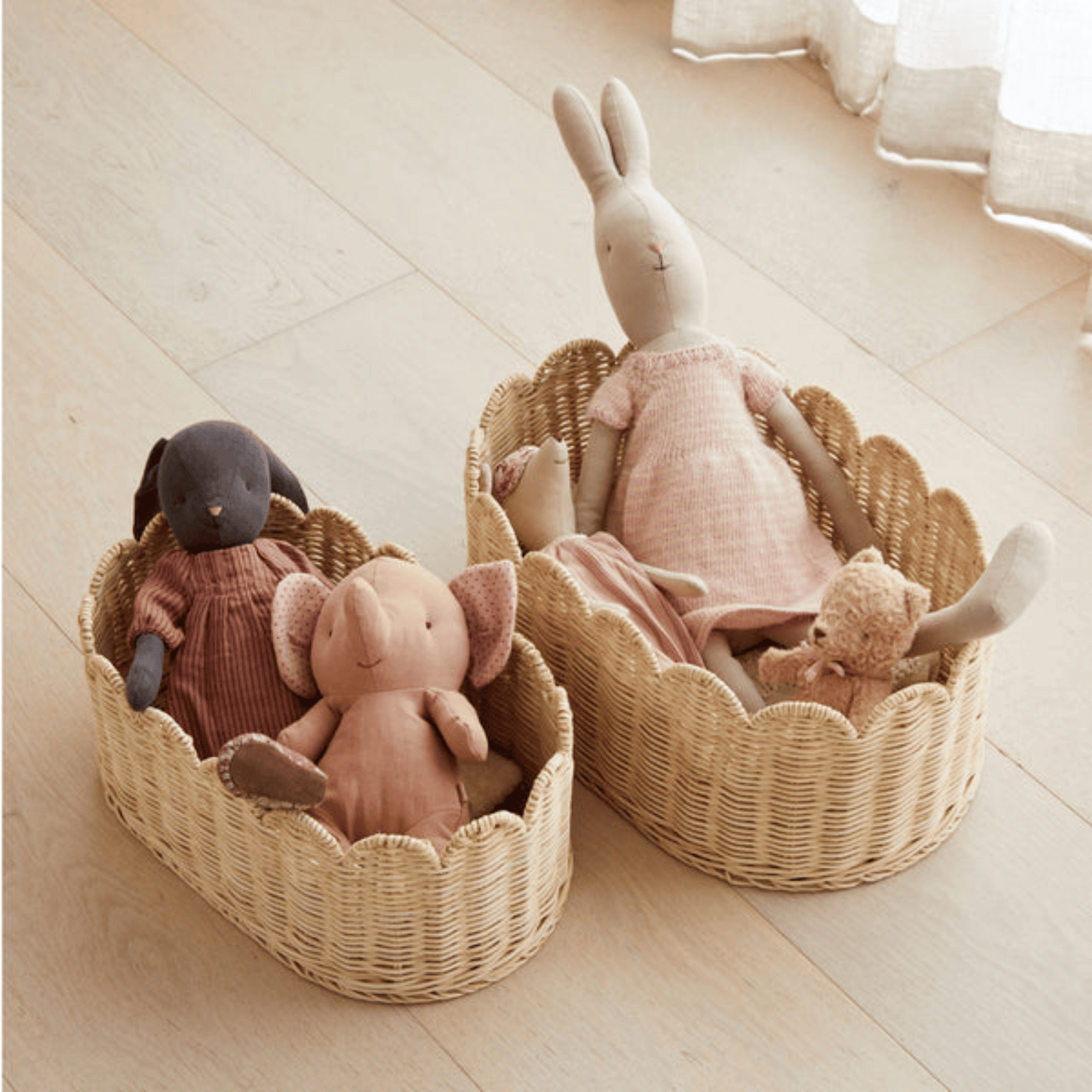 Bebe Bask - Belle Scalloped Basket - Small 