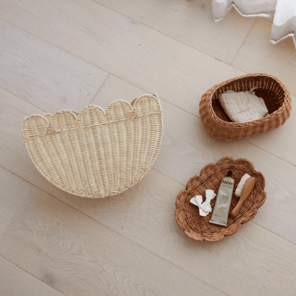 Bebe Bask - Lola Scalloped Wall Basket