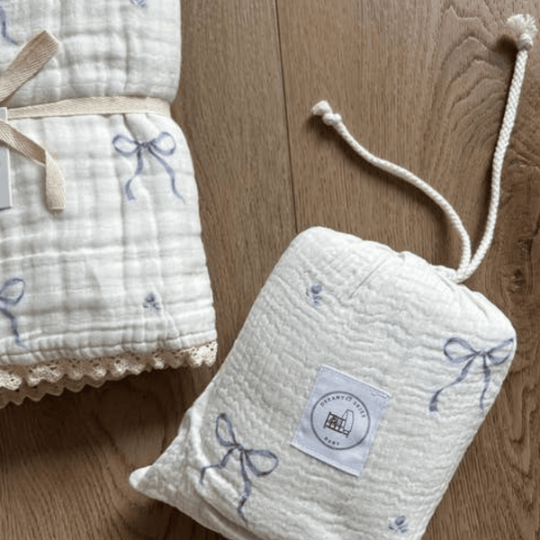 Dreamy Skies Baby - Periwinkle Bows Cotton Gauze Crib Sheet