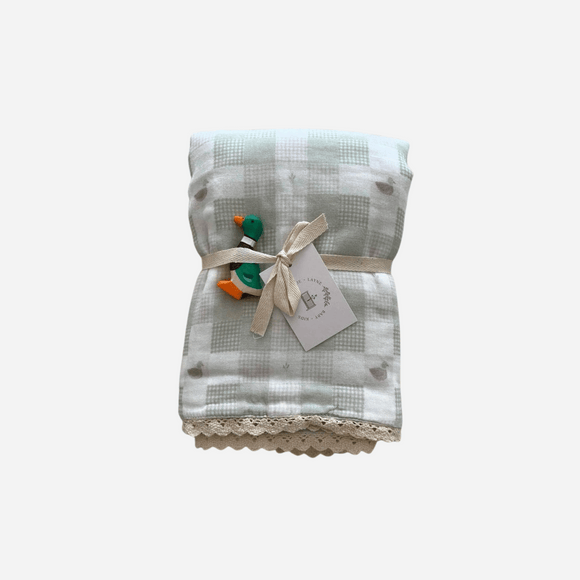 Ellie and Layne - Little Mallard Duck Quilt 6 Layer Gauze Blanket