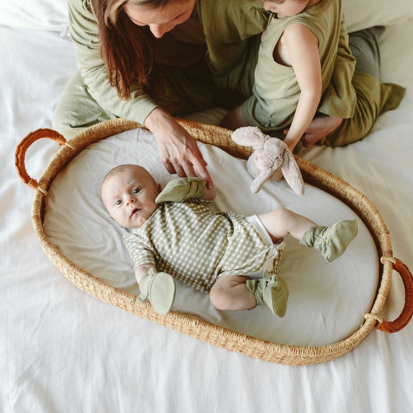 Goumikids - Stay On Baby Mitts - Artichoke