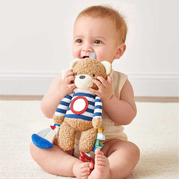 Itzy Ritzy - Bitzy Traveler™ Bear