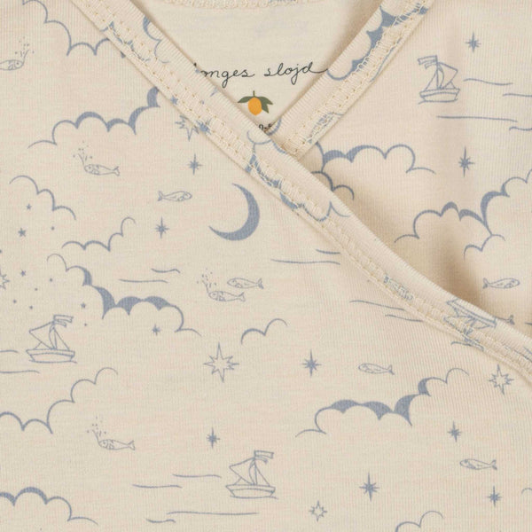 Konges Sløjd - Basic Newborn Onesie - Cielo Marino 