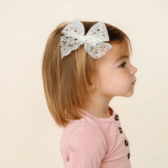 Lou Lou and Company - Lace Bow - Ivory Daisy Clip