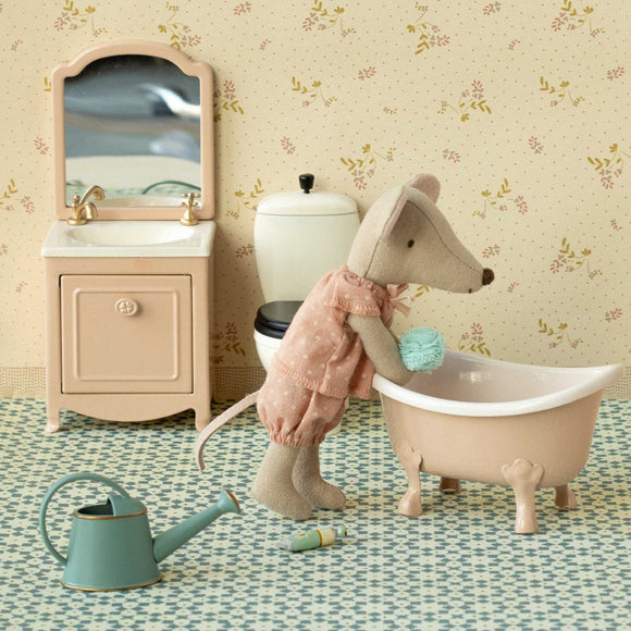 Maileg - Big Sister Mouse in Matchbox