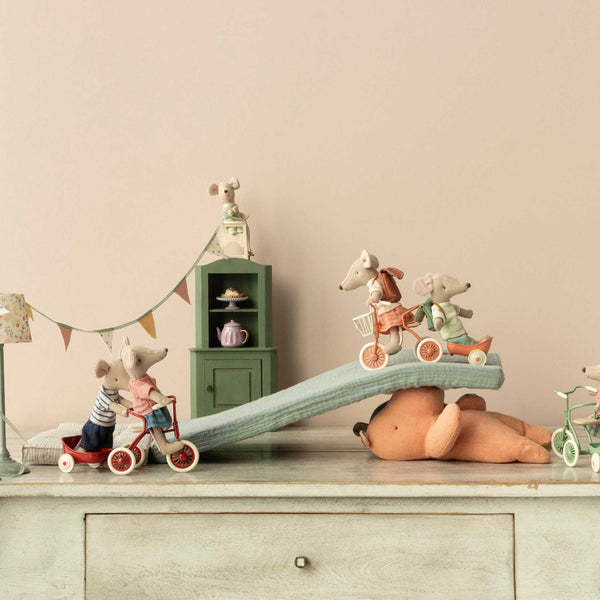 Maileg -  Tricycle Mouse, Big Brother - Mint