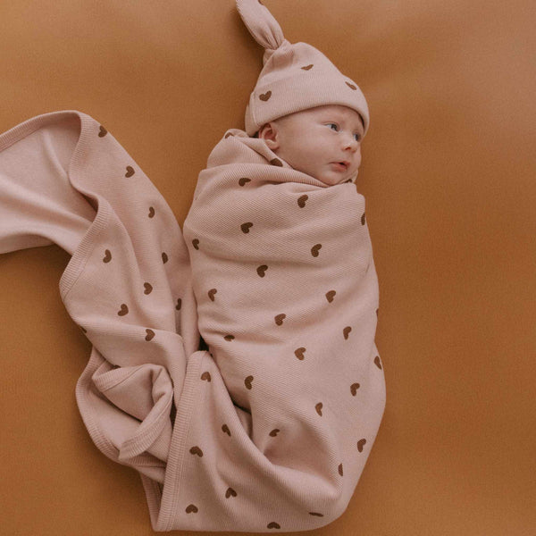 Makemake Organics - Organic Swaddle Blanket & Hat Set - Hearts