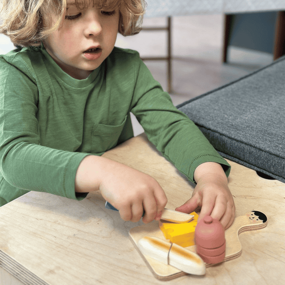 Mentari - Smiley Fruit Chopping Board