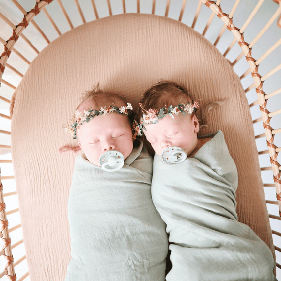 Mushie - Extra-Soft Muslin Bassinet Sheet - Blush