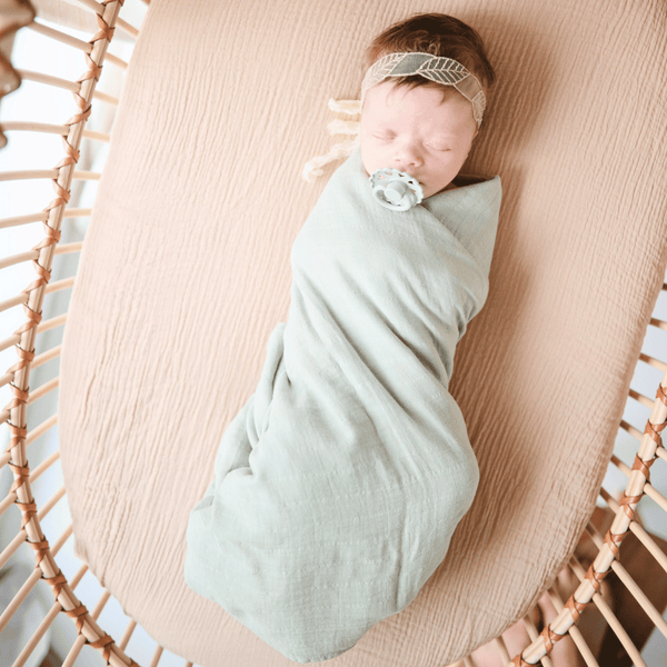 Mushie - Extra-Soft Muslin Bassinet Sheet - Blush