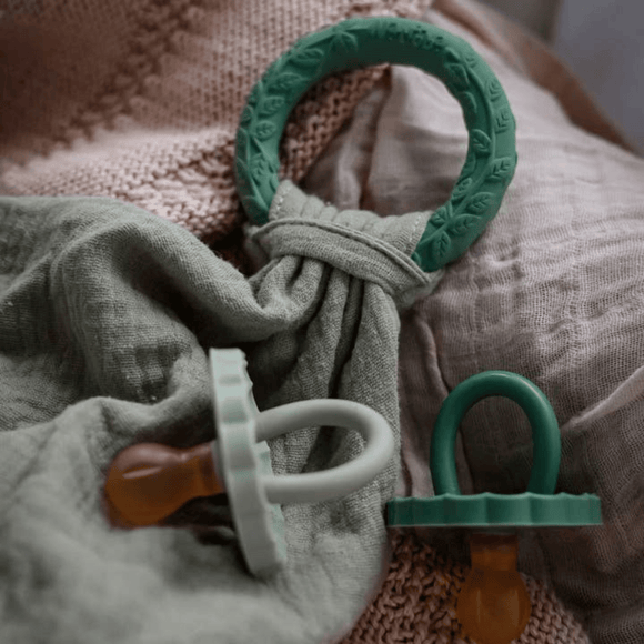 Natruba - Comforter with Teether - Green