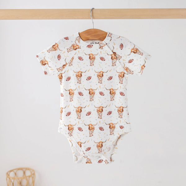 Nola Tawk - Organic Cotton Baby Onesie - Kickoff in Texas