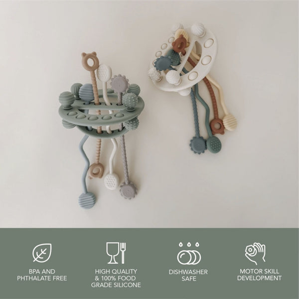 Nouka - Space Pull Toy - Fall Winds