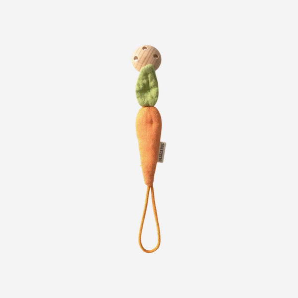 Oli & Carol - Cathy the Carrot Pacifier Clip