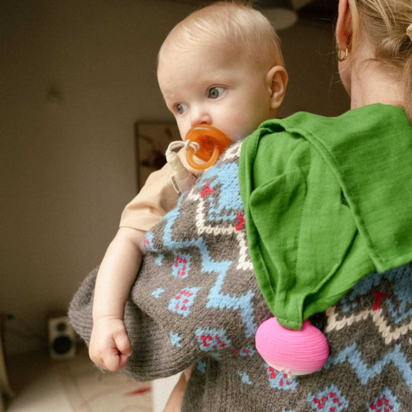 Oli & Carol - Ramona the Radish Big Doudou