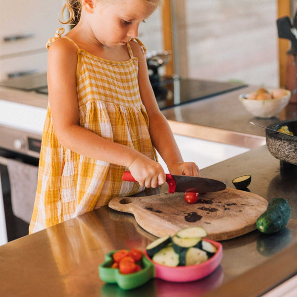Oli & Carol US - Ramona the Radish Plate & Spoon Set