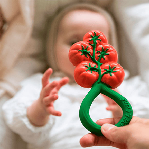 Oli & Carol US - Tomato Rattle Toy