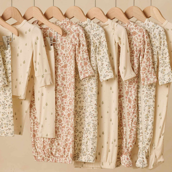 Quincy Mae - Bamboo Baby Gown + Hat Set - Woodland