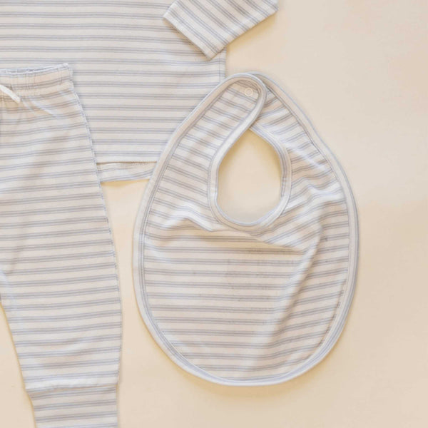 Quincy Mae -  Jersey Snap Bib, 2-Pack - Sheep, Cloud Stripe