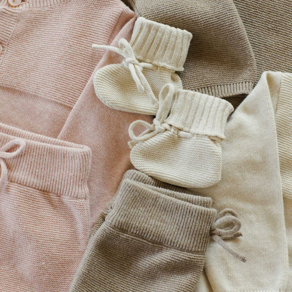 Quincy Mae - Knit Booties - Heathered Natural