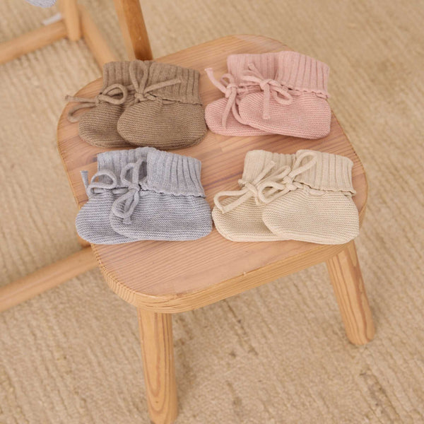 Quincy Mae - Knit Booties - Heathered Natural