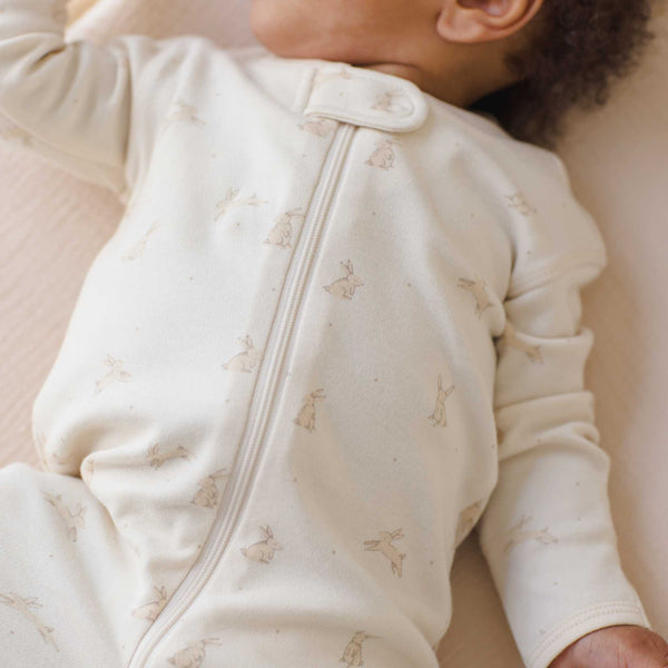 Quincy Mae - Zip Long Sleeve Sleeper Footie - Bunnies