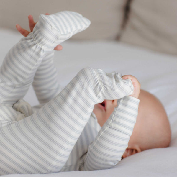 Quincy Mae -Zip Long Sleeve Sleeper Footie Cloud Stripe