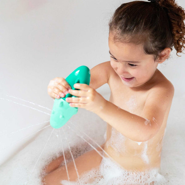 Quut Toys - Quut Squeezi - Squish, squash bath time fun made easy!