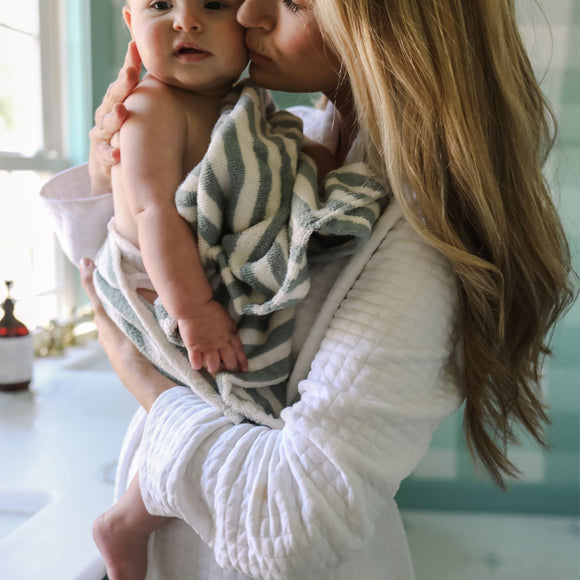 Snuggle Me Organic - Hooded Towel | Slate