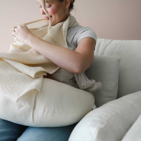 Snuggle Me Organic - Nursing Cover | Natural