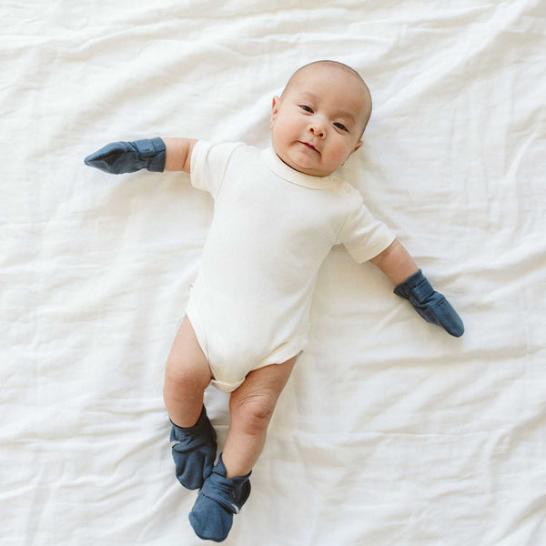 goumikids - Stay On Baby Mitts - Midnight 