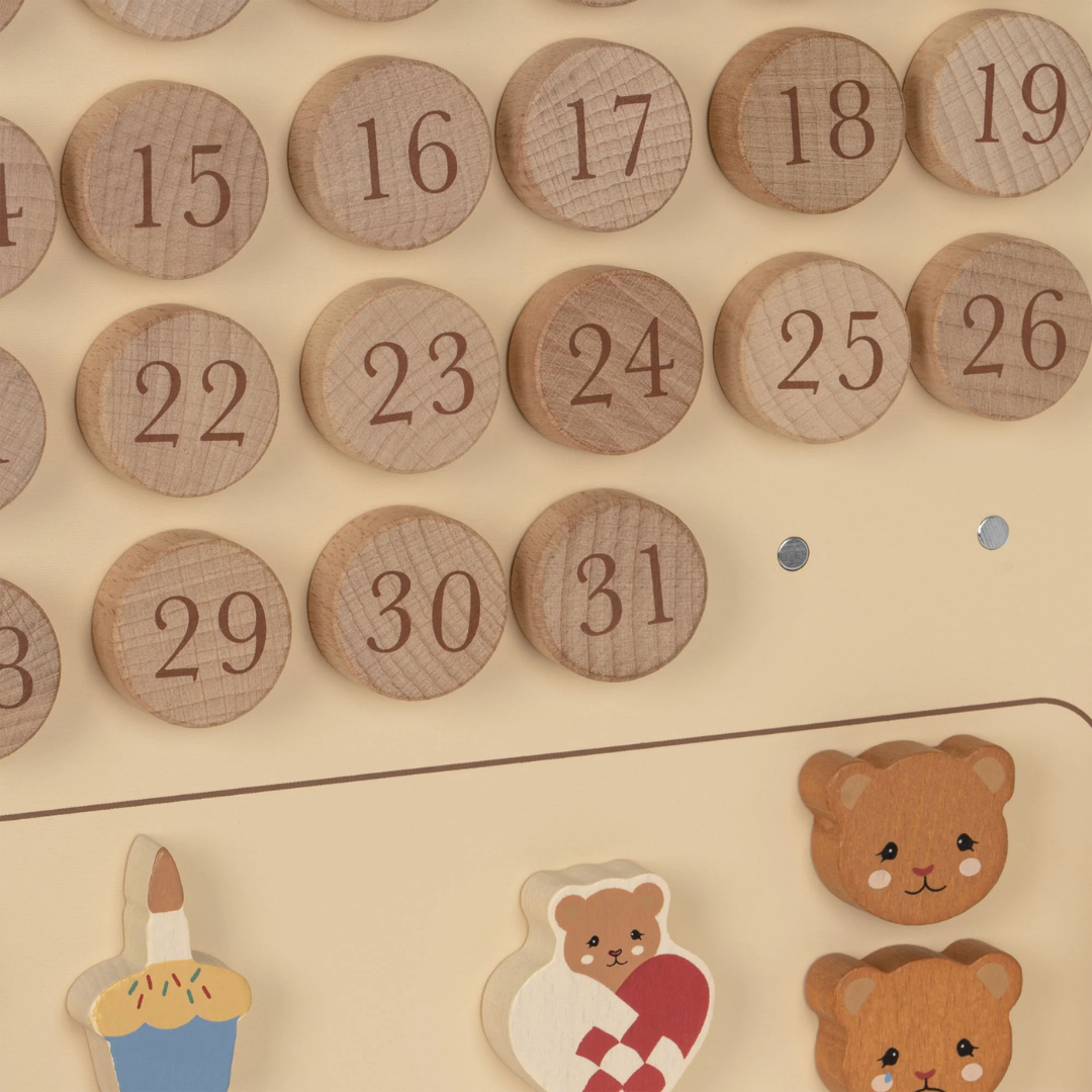Konges Sløjd - Children's First Wooden Calendar – Dearly