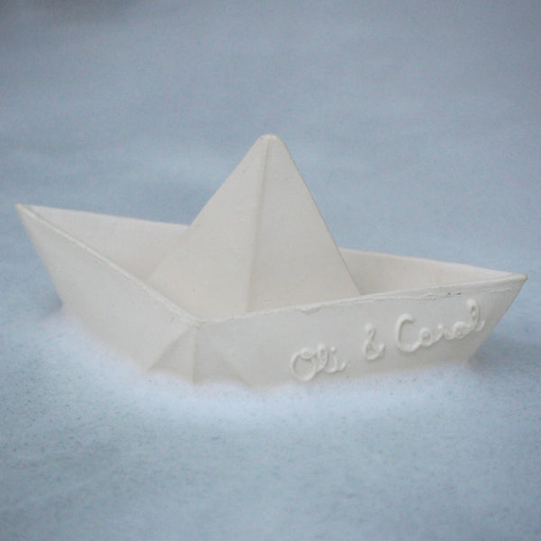 Oli & Carol Origami Boat Bath Toy - White